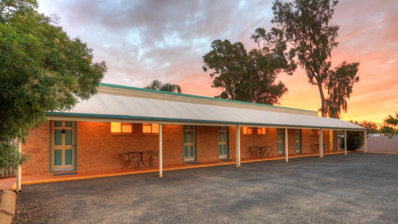 Mulga Country Motor Inn Charleville Ngoại thất bức ảnh