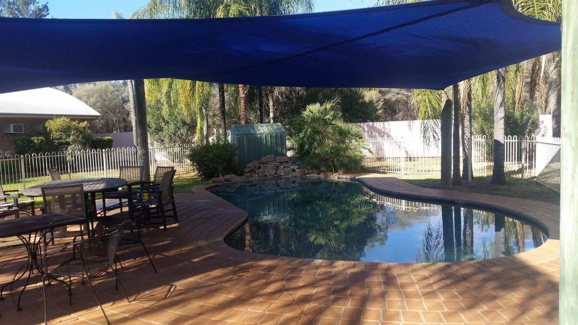 Mulga Country Motor Inn Charleville Ngoại thất bức ảnh